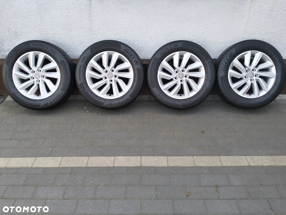 205 60 16 / Vw T-cross Nivus Taigo 2GM SEAT Arona SKODA Kamiq - 2