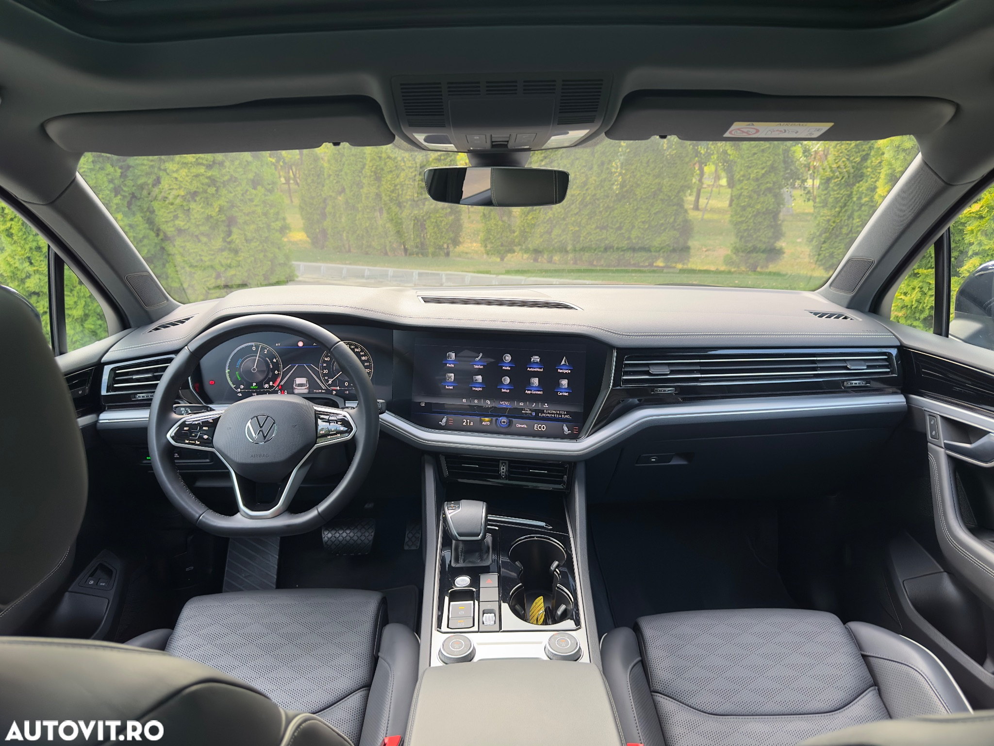 Volkswagen Touareg 3.0 V6 e-Hybrid 4Motion Aut. Elegance - 6