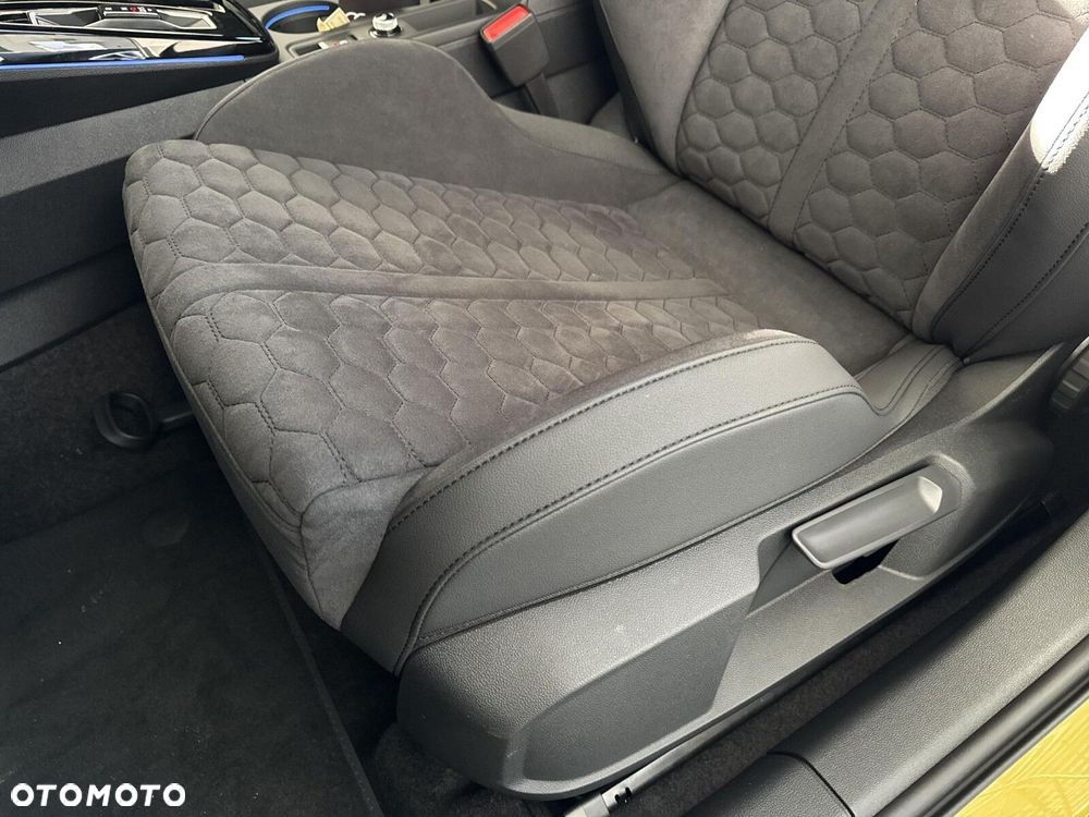 Audi RS3 Sportback - 12