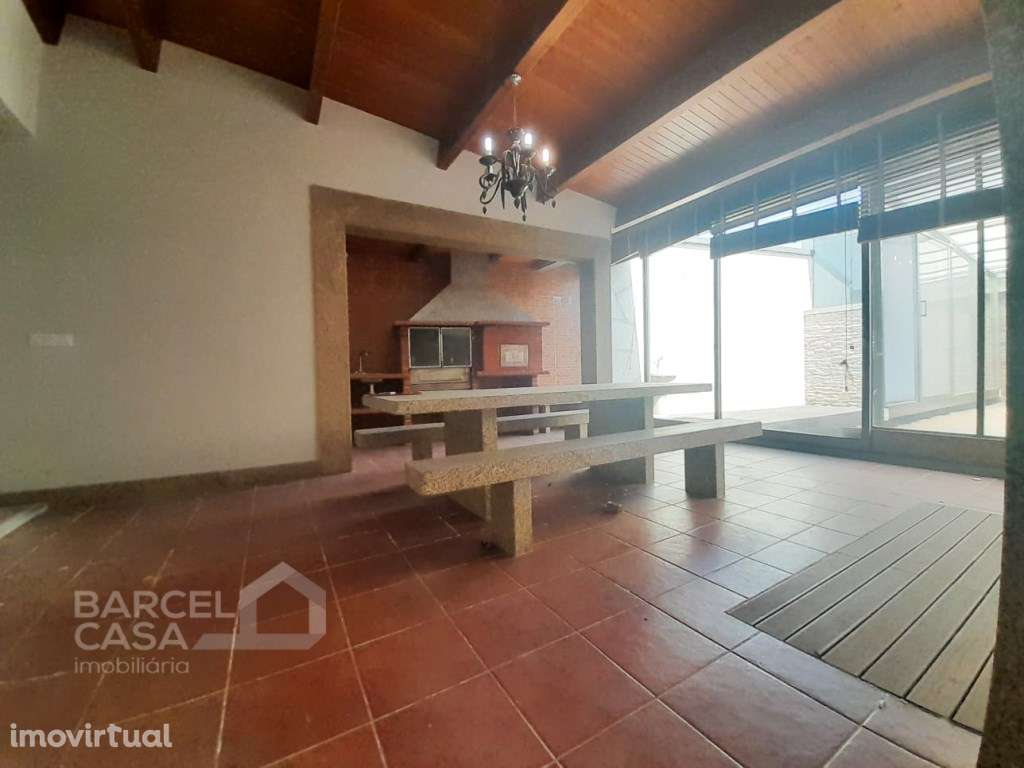 Uma Moradia de Sonho à Sua Espera em Campo - Barcelos! - Grande imagem: 3/32