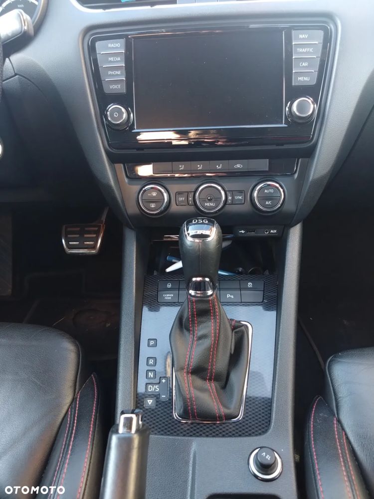 Skoda Octavia 2.0 TDI 4x4 RS DSG - 15