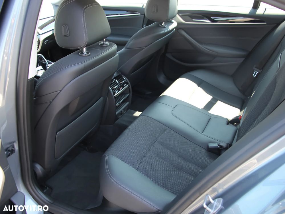 BMW Seria 5 - 25