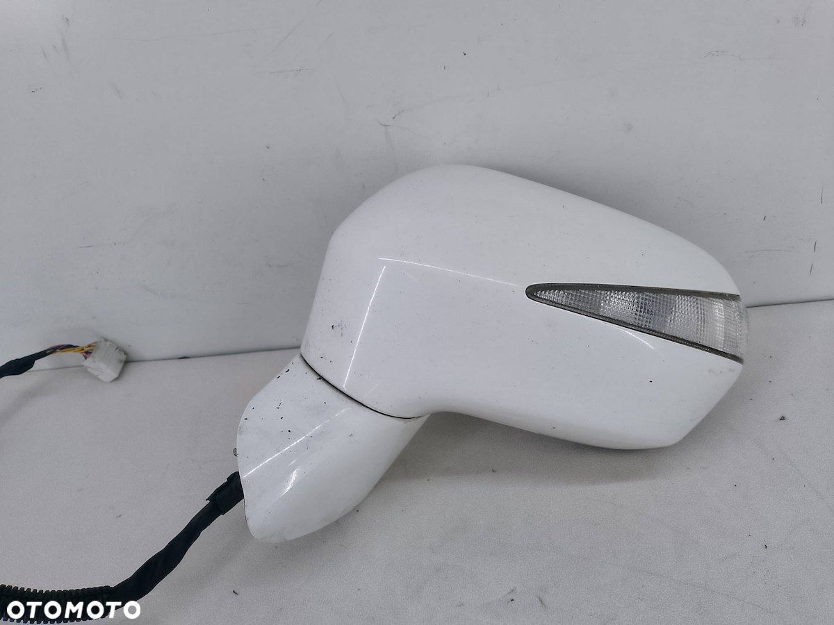 LUSTERKO LEWE HONDA CIVIC VIII 010029 NH-578 - 1