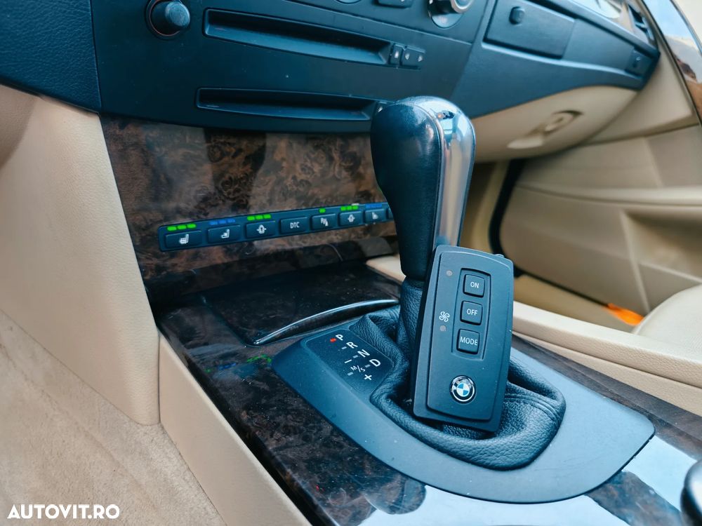 BMW Seria 5 530d Aut. - 16