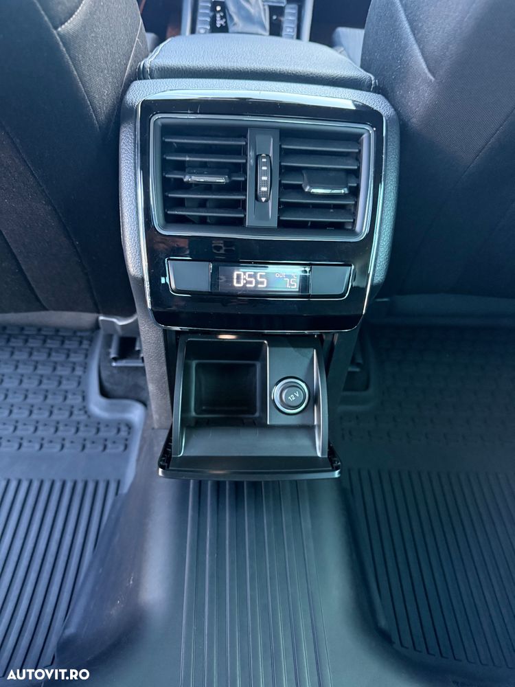 Skoda Superb 2.0 TDI DSG Active - 16