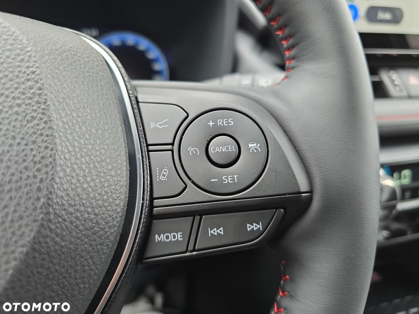 Toyota RAV4 - 25