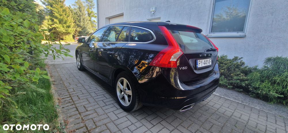 Volvo V60 D4 Drive-E Momentum - 6