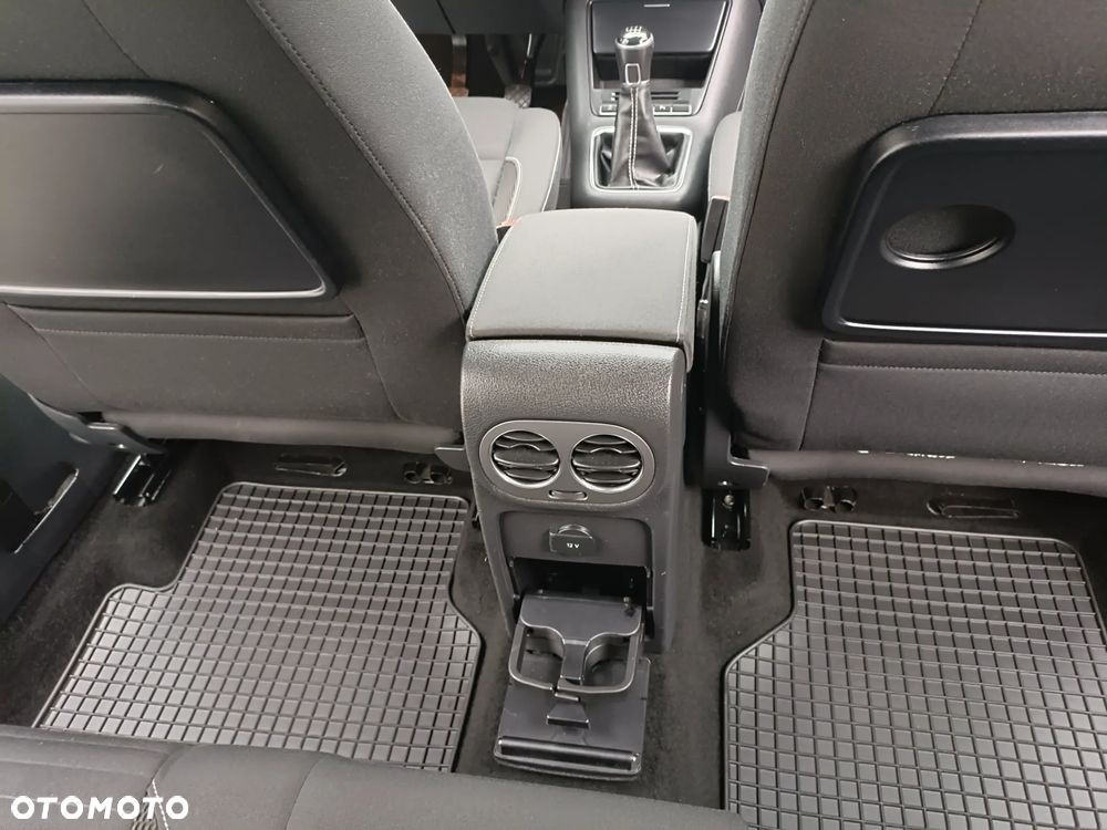 Volkswagen Tiguan 2.0 TDI DPF 4Motion BlueMotion Technology Cup Sport & Style - 23