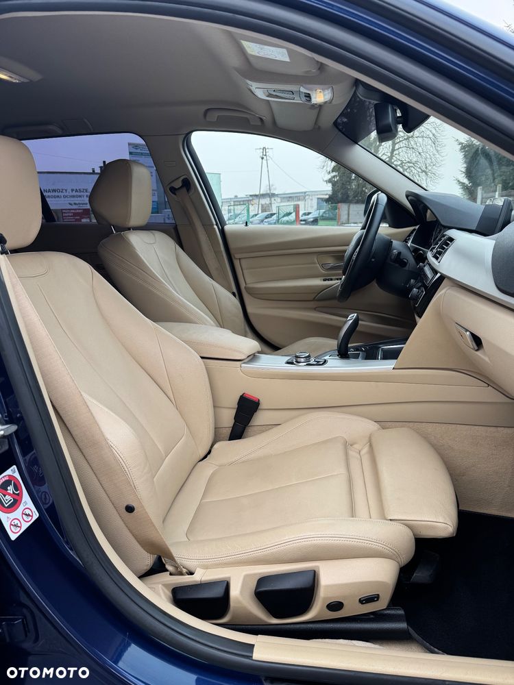 BMW Seria 3 320d Efficient Dynamics Edition - 18