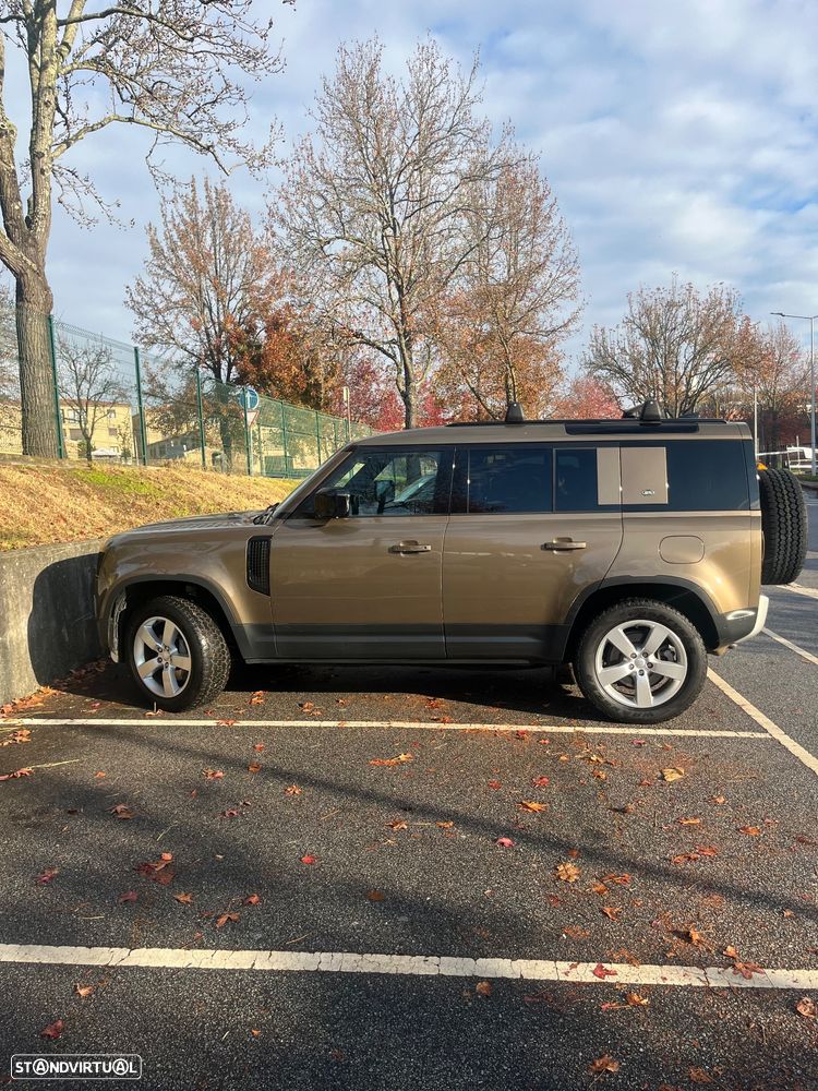 Land Rover Defender 2.0 P400e 110 AWD S - 2