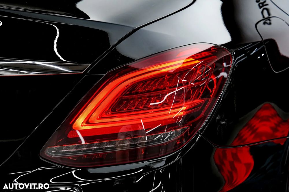 Mercedes-Benz C 300 e 9G-TRONIC Edition AMG Line - 30