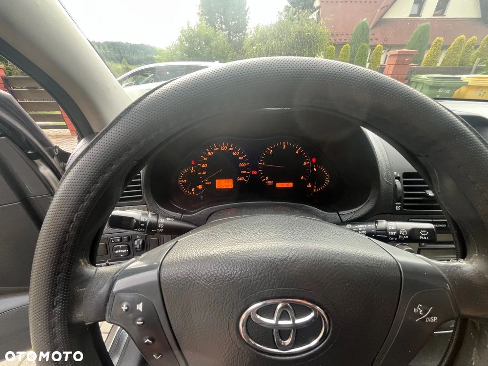 Toyota Avensis 2.0 D-4D Sol Plus - 12