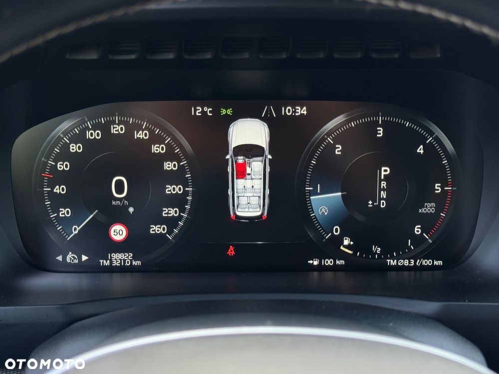 Volvo XC 90 D4 FWD R-Design 7os - 16