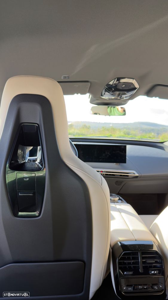 BMW iX xDrive 50 - 42