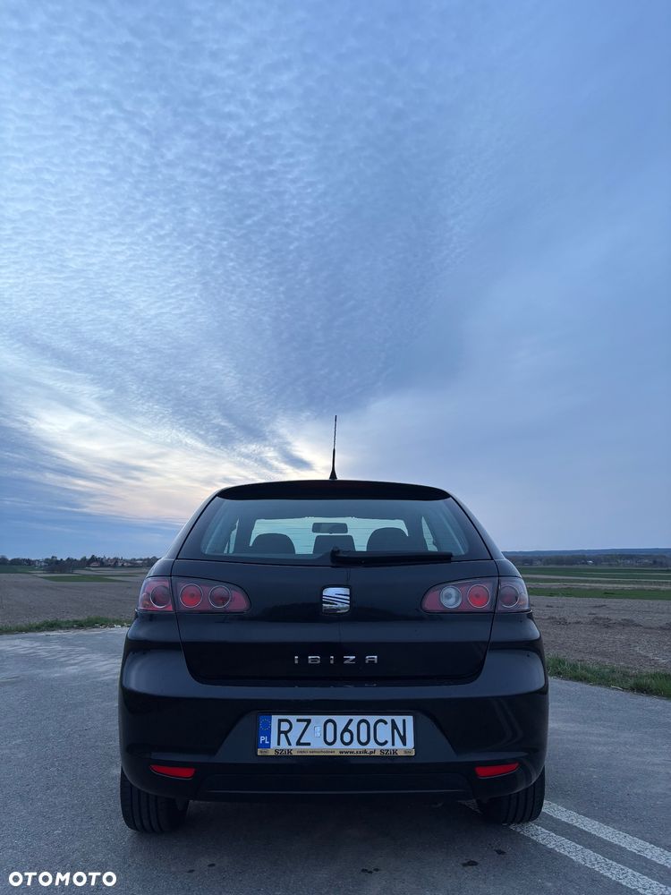 Seat Ibiza SC 1.4 16V Sport - 3