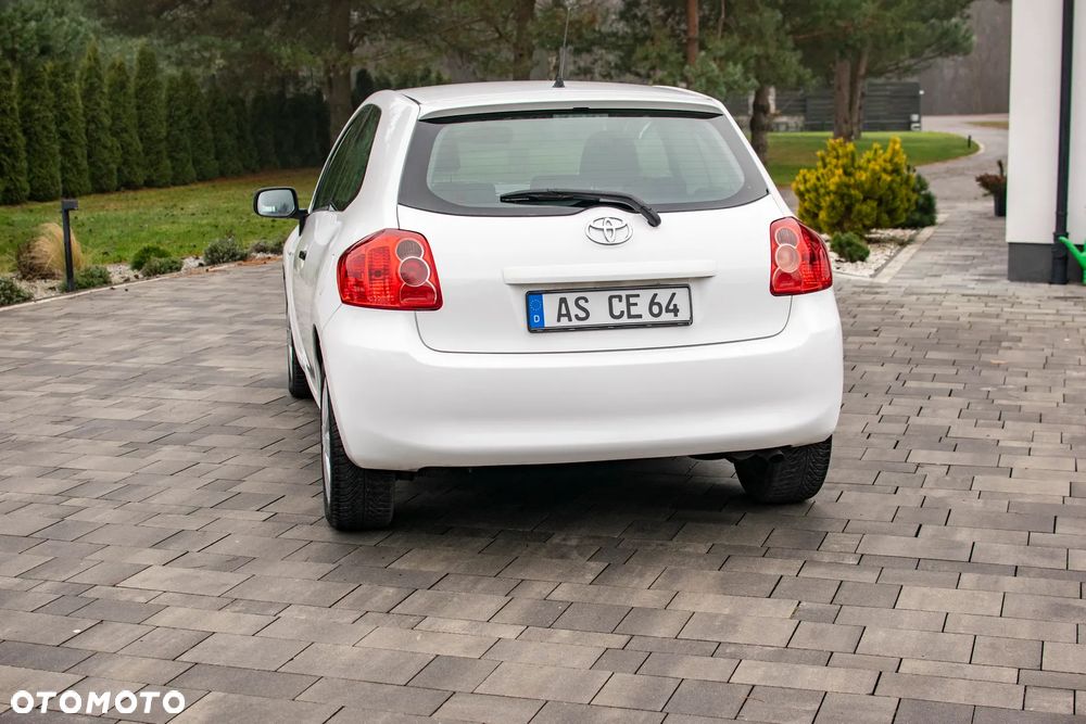 Toyota Auris - 3