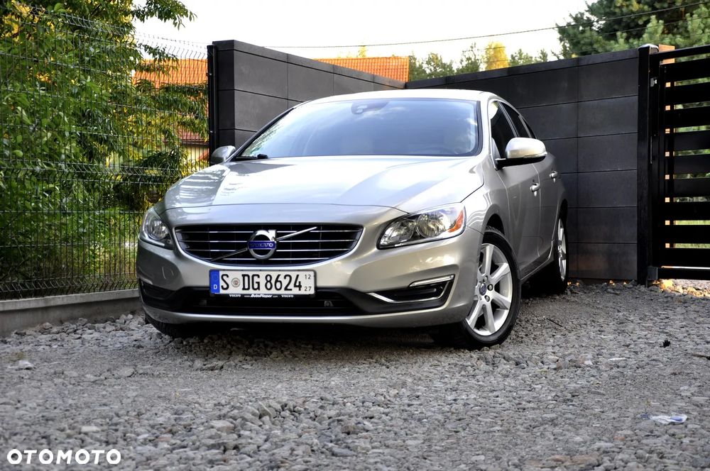 Volvo S60 T5 Geartronic Summum - 1