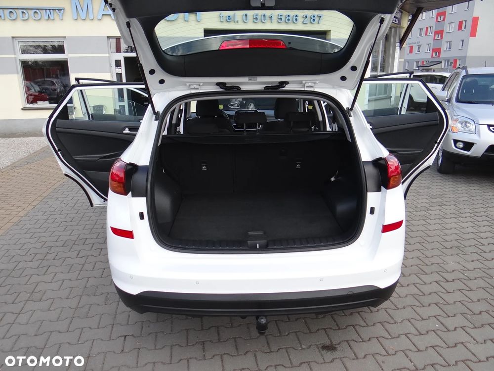 Hyundai Tucson blue 1.6 GDi 2WD Passion - 18