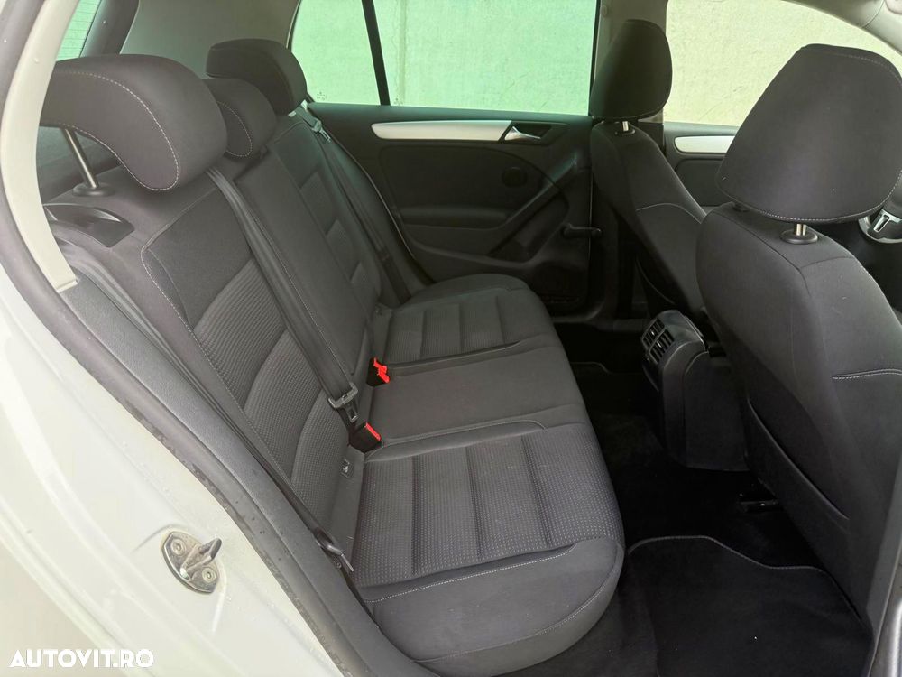 Volkswagen Golf 1.2 TSI BlueMotion Technology Comfortline - 17