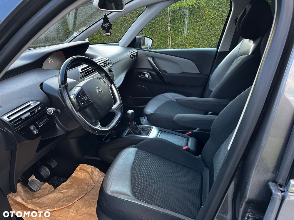 Citroën C4 Picasso - 10