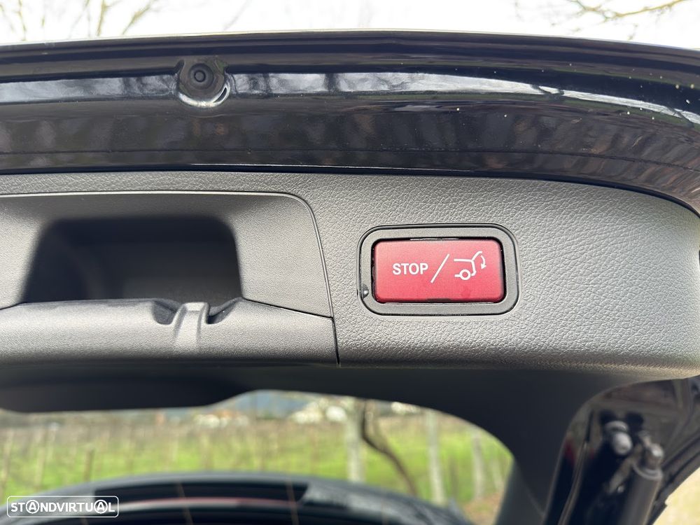 Mercedes-Benz GLA 250 e AMG Line - 18