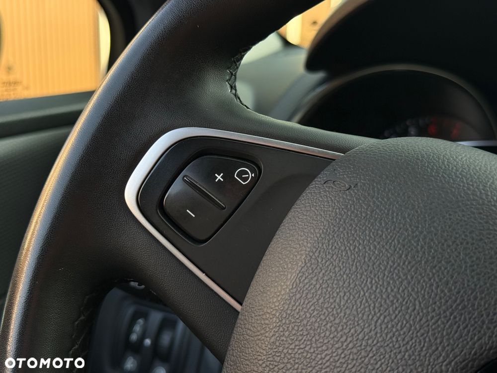 Renault Clio 0.9 Energy TCe Zen - 19