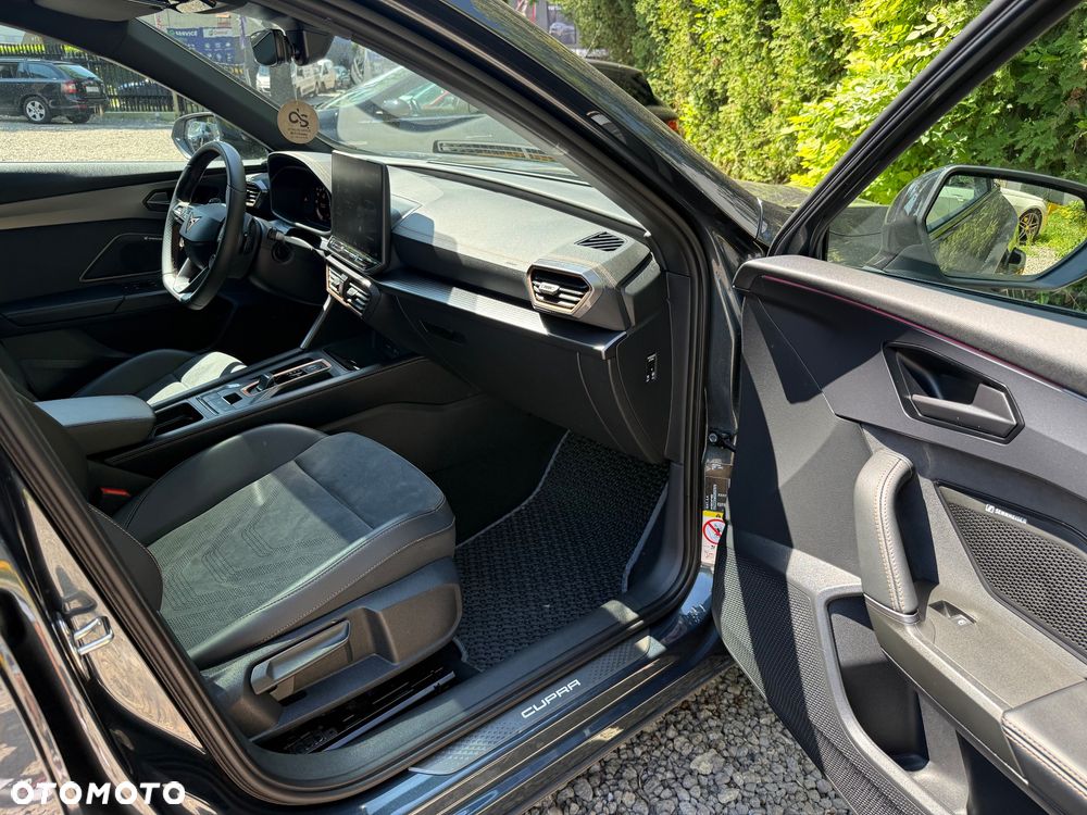 Cupra Formentor 2.0 TSI 4Drive Tribe Edition VZ DSG - 39