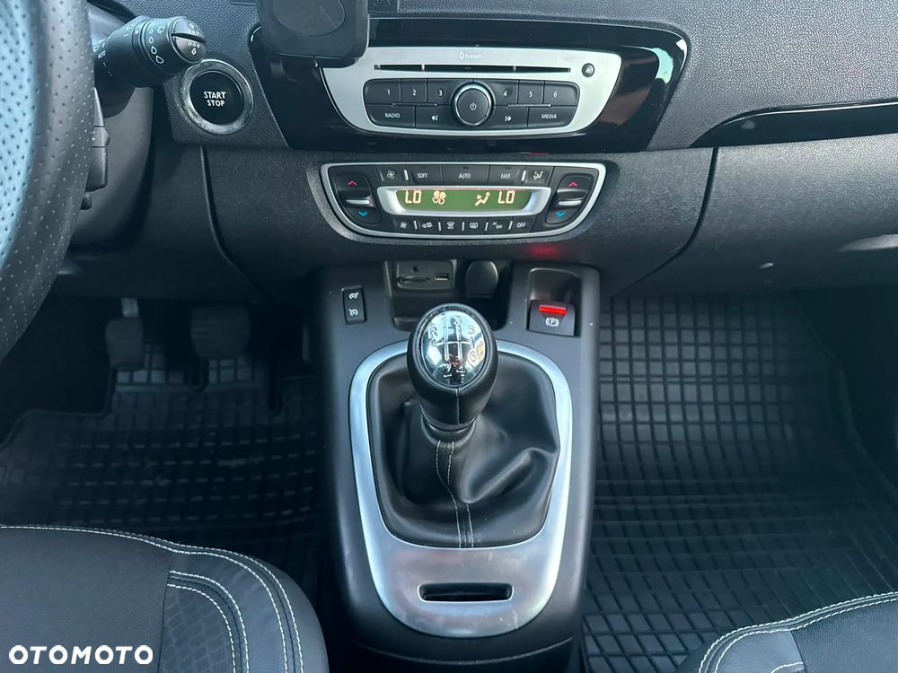 Renault Grand Scenic Gr 1.6 dCi Energy Bose Edition S&S - 16