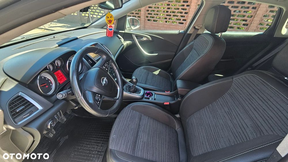 Opel Astra 1.4 T Energy EU6 - 10