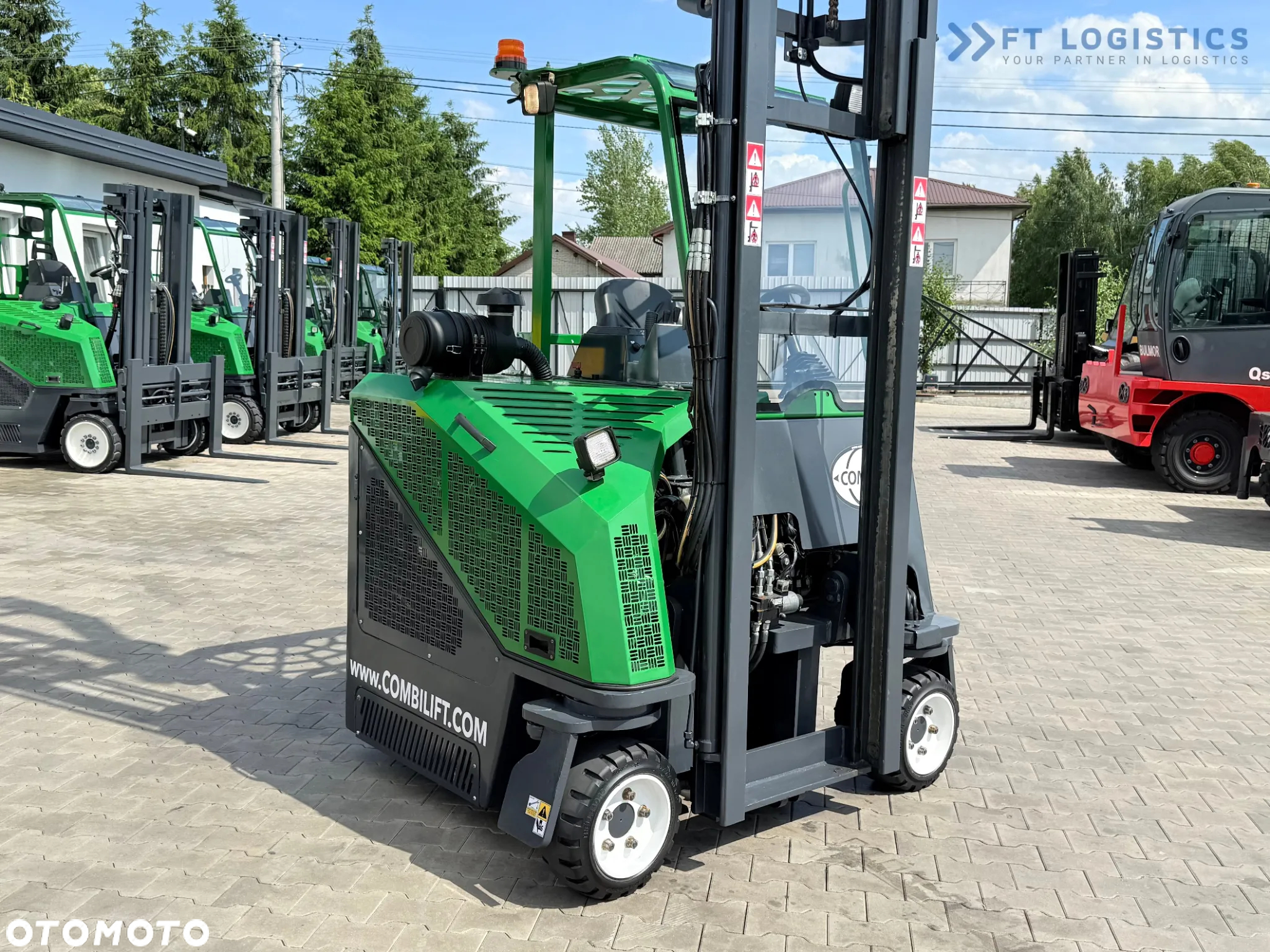 Combilift CB2500 / DIESEL / TRIPLEX / WYDŁY WYSUWNE / 5500MM / WOLNY SKOK / PRZESUW WIDEŁ / POZYCJONER / JAK NOWY - 35