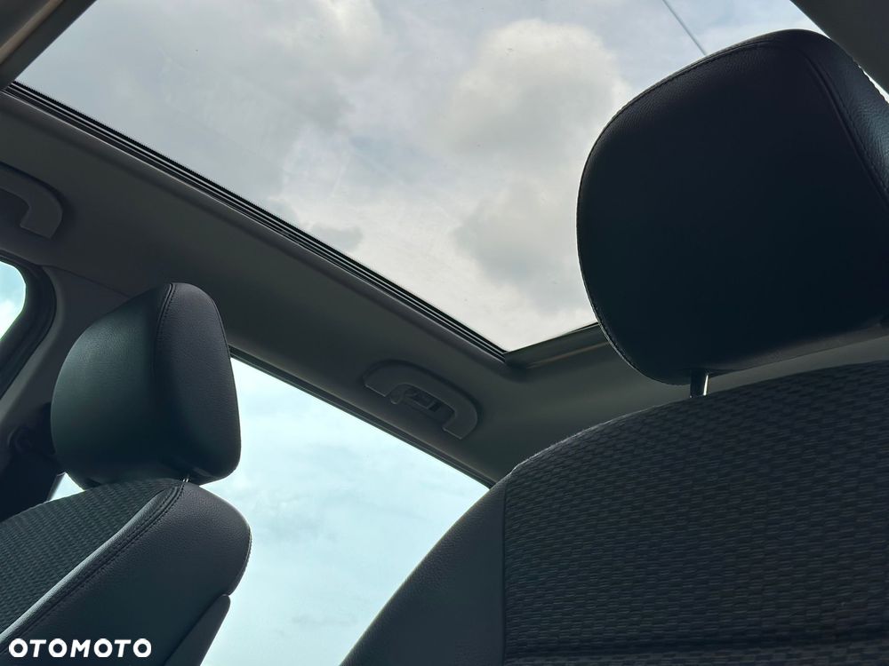Mercedes-Benz Klasa A 160 BlueEFFICIENCY Avantgarde - 27