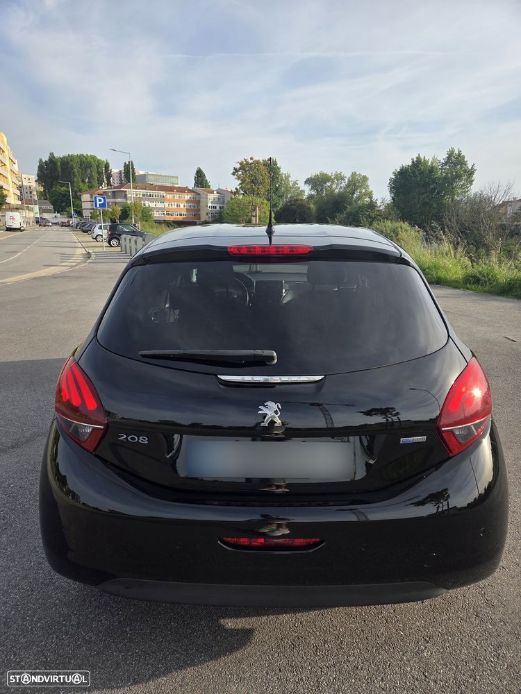 Peugeot 208 1.2 PureTech Style - 10