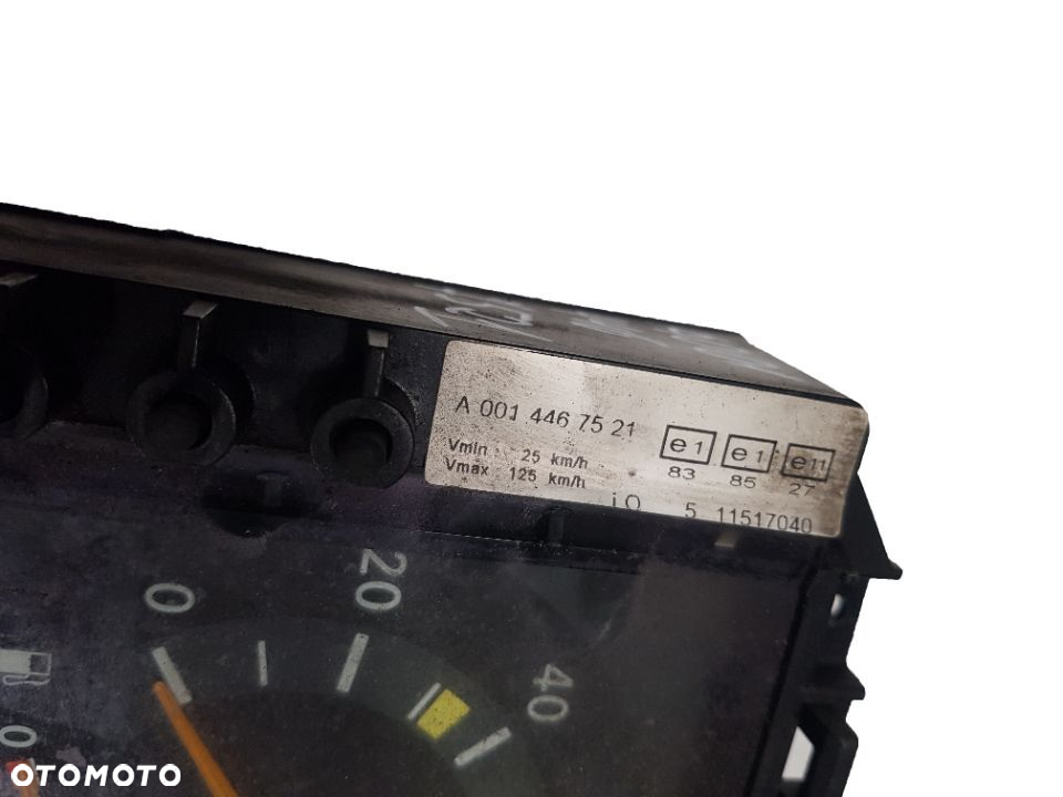 LICZNIK ZEGAR A0014467521 MERCEDES AXOR ATEGO MP2 - 3