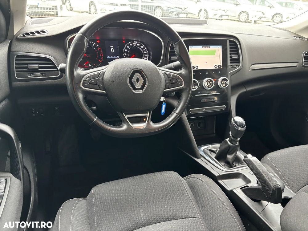 Renault Megane TCe GPF RS Line - 30