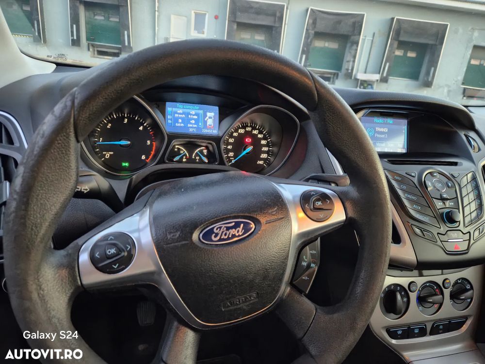 Ford Focus 1.6 TDCI DPF Sport - 5