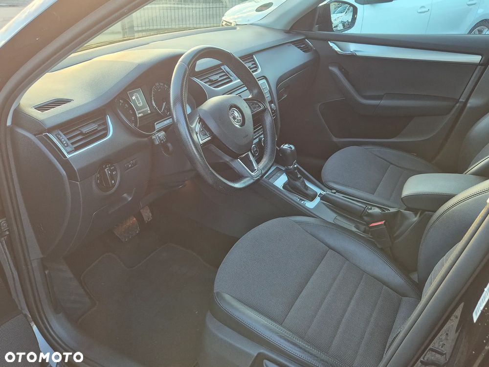Skoda Octavia 2.0 TDI (Green tec) DSG Ambition - 11