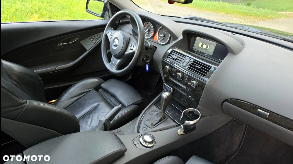 BMW Seria 6 645 Ci - 12