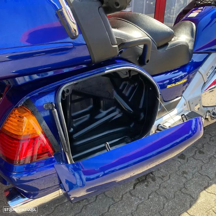 Honda Goldwing 1800 - 8