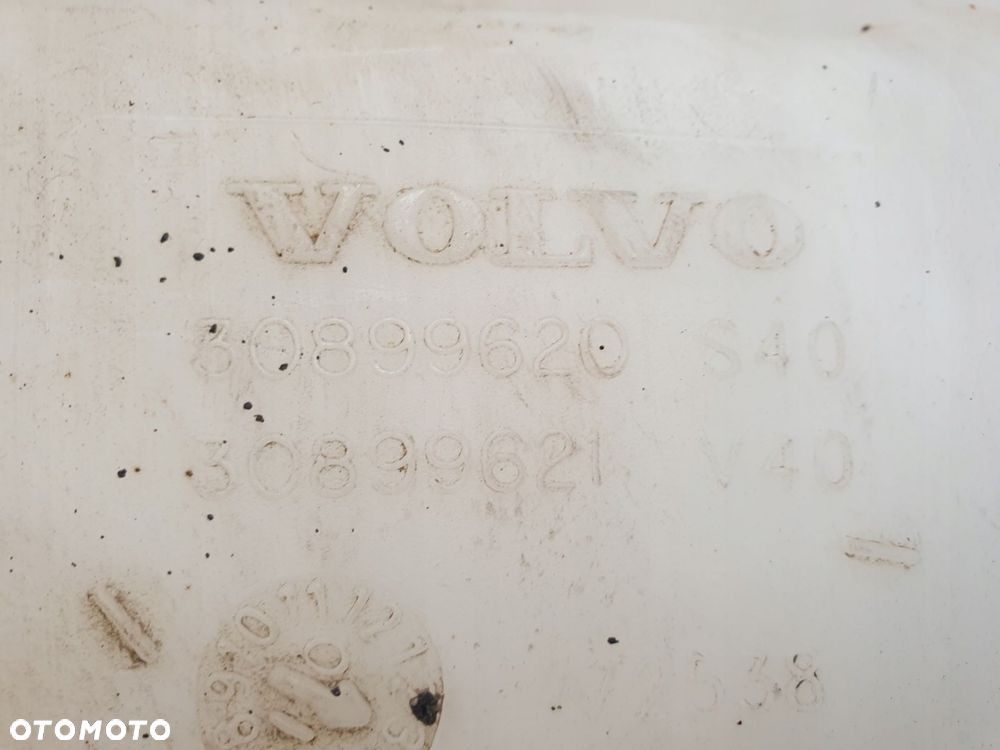 Volvo V40 ZBIORNICZEK PŁYNU DO SPRYSKIWACZY - 6