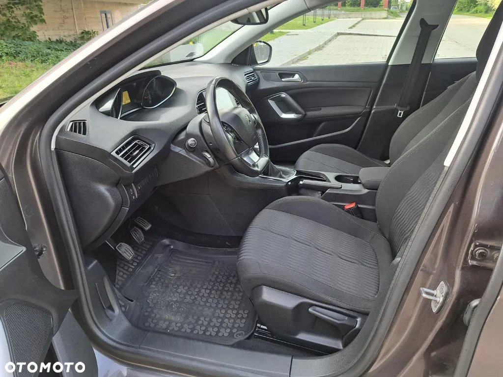 Peugeot 308 1.6 HDi Active - 6