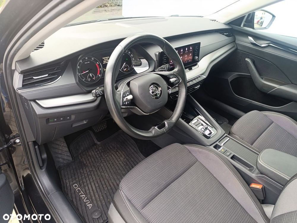 Skoda Octavia 1.0 TSI e-Tec Ambition DSG - 17