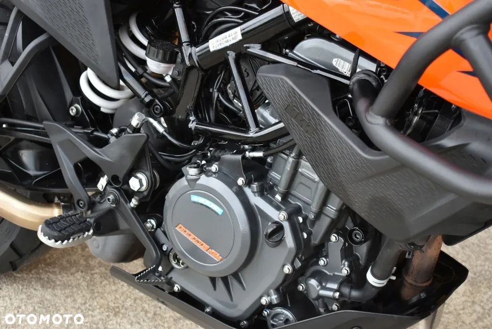 KTM Adventure - 34