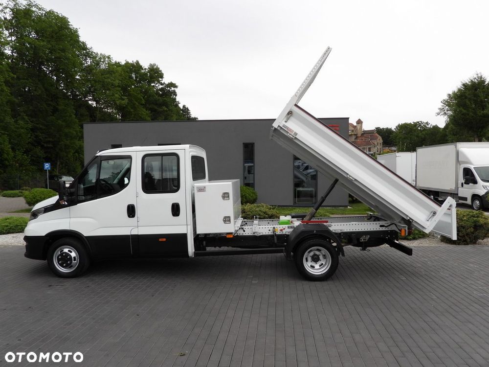 Iveco DAILY 35C16 WYWROTKA PODWÓJNA KABINA DOKA 6 MIEJSC TEMPOMAT BLIŹNIACZE KOŁA KLIMATYZACJA  160KM - 9