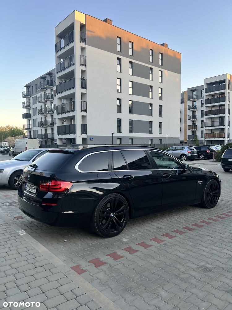 BMW Seria 5 530d xDrive - 5