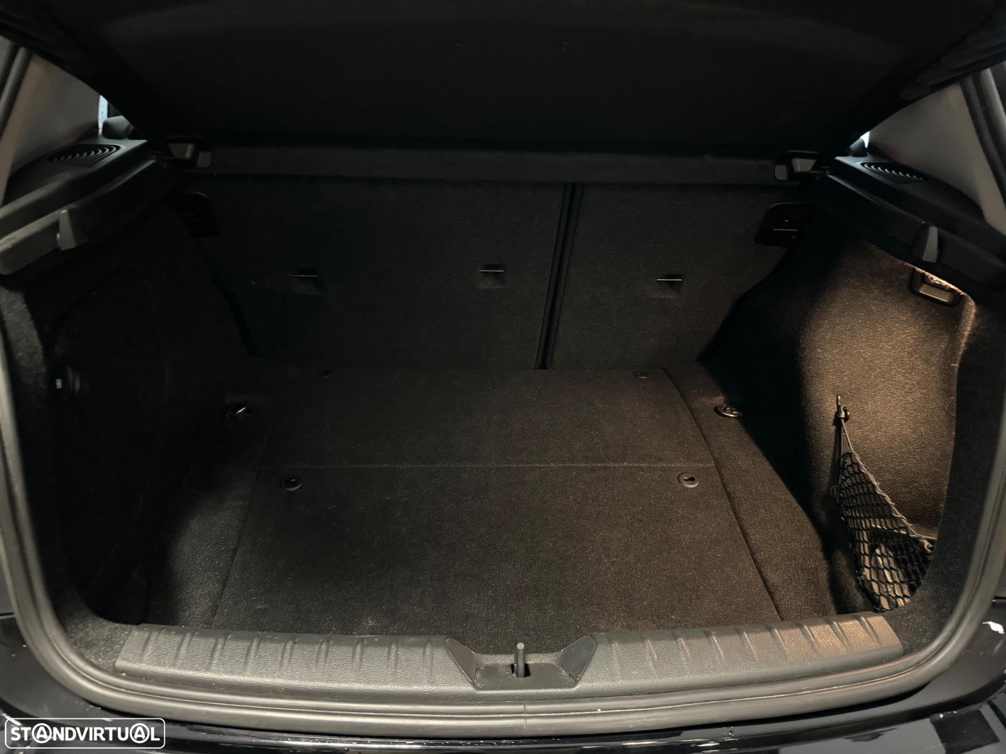 BMW 116 d EDynamics Line Urban - 13