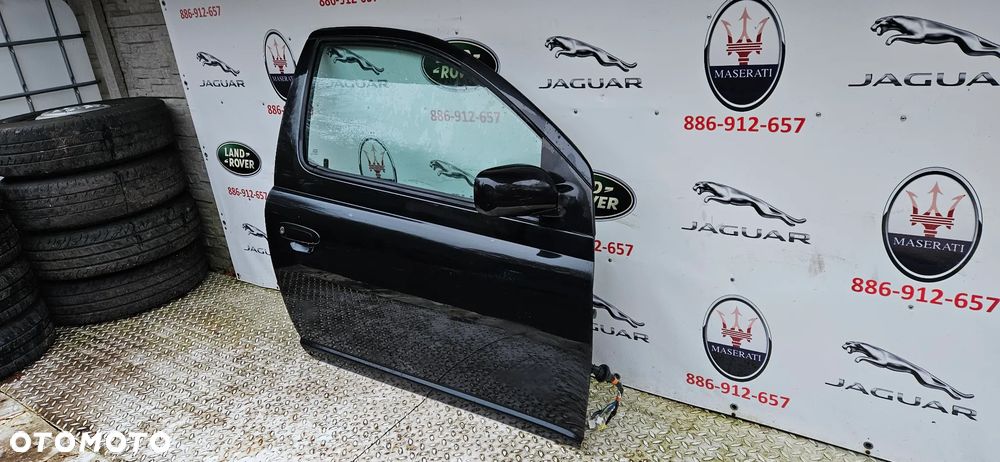 Toyota Yaris I LIFT wersja 3 drzwi 3D Drzwi przednie prawe Drzwi przód prawy Szyba Lusterko elektryczne EUROPA kolor czarny - 8
