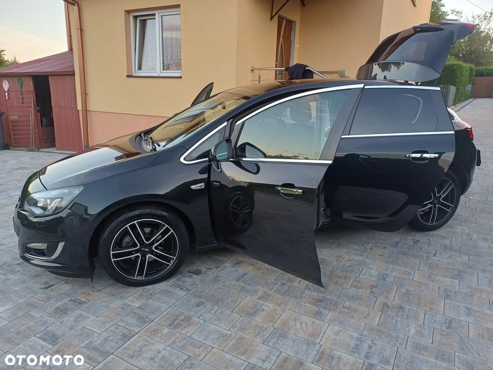 Opel Astra 1.4 T Sport EU6 - 40