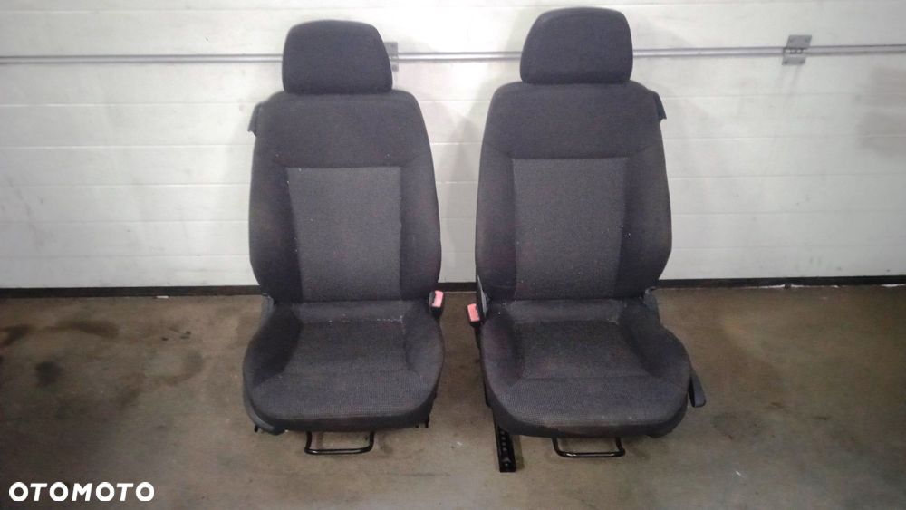 Fotel kierowcy pasażera kanapa Opel Astra III H GTC 3D lak. Z157 - 5