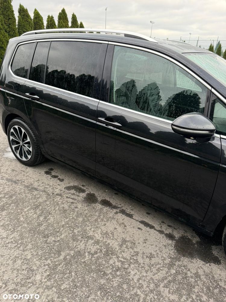 Volkswagen Touran 2.0 TDI BMT Highline DSG - 4