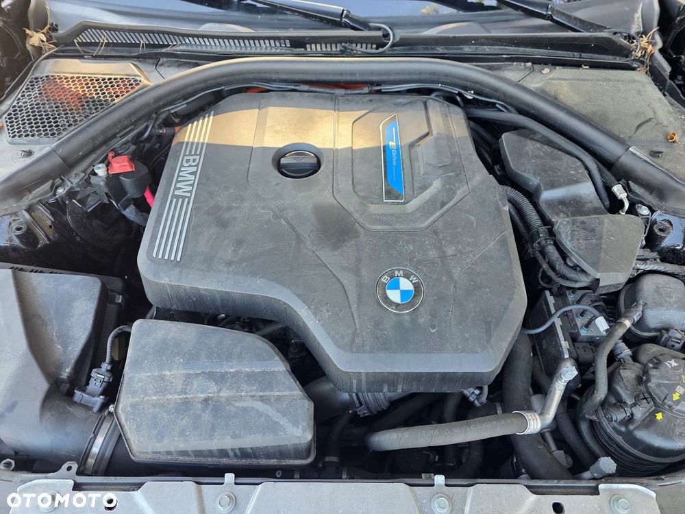 BMW Seria 3 - 34